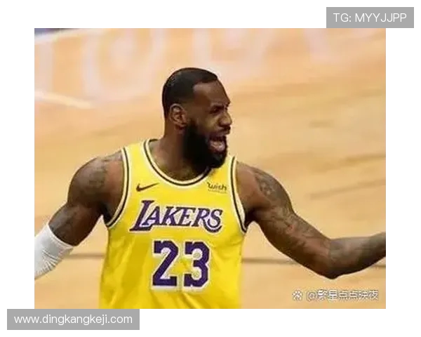 凯尔特人客战骑士主场争夺季后赛席位的激烈对决分析